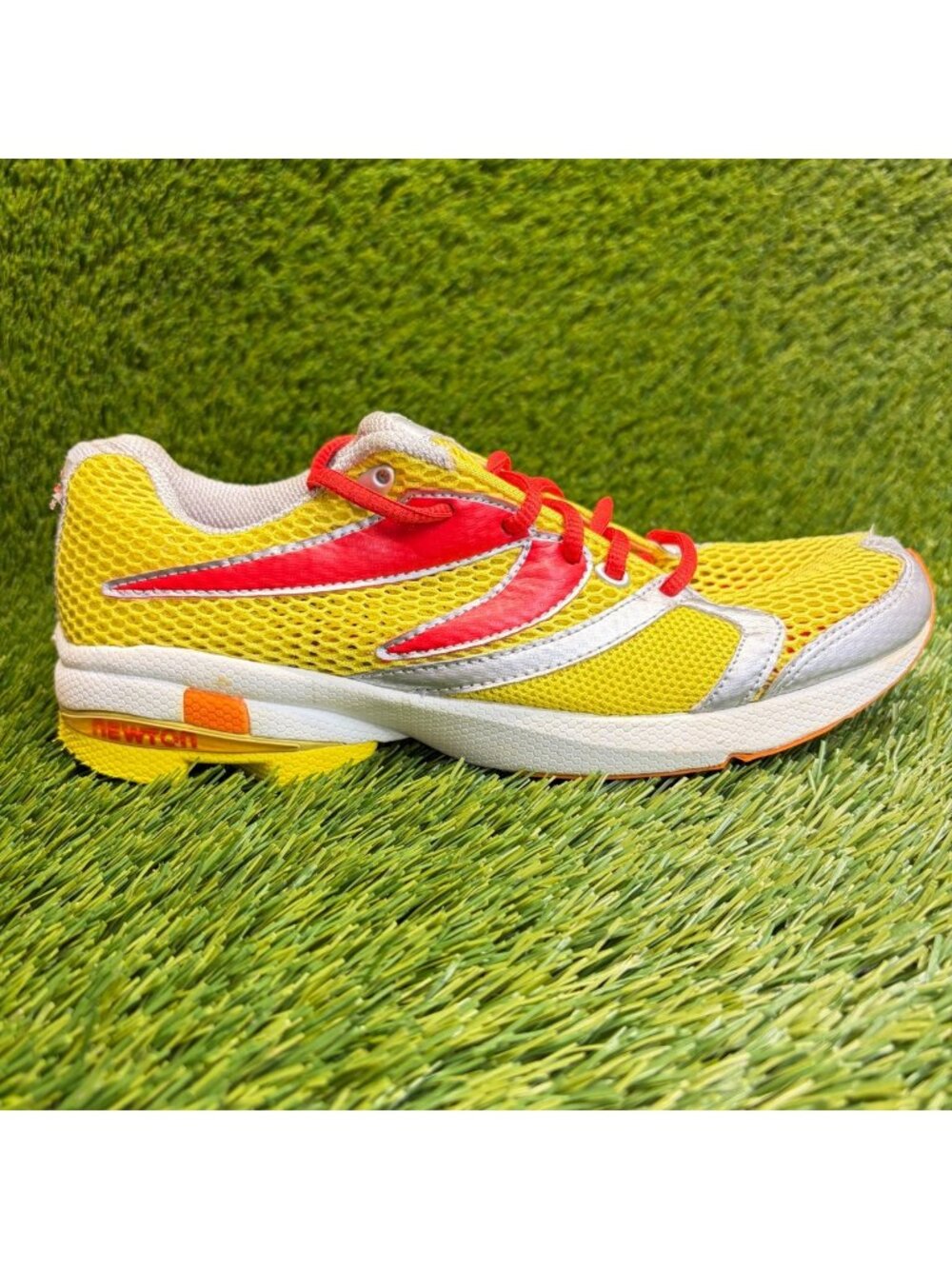 Newton Distance S Womens Size 8.5 Yellow Red Silver Running Shoes Sneakers
